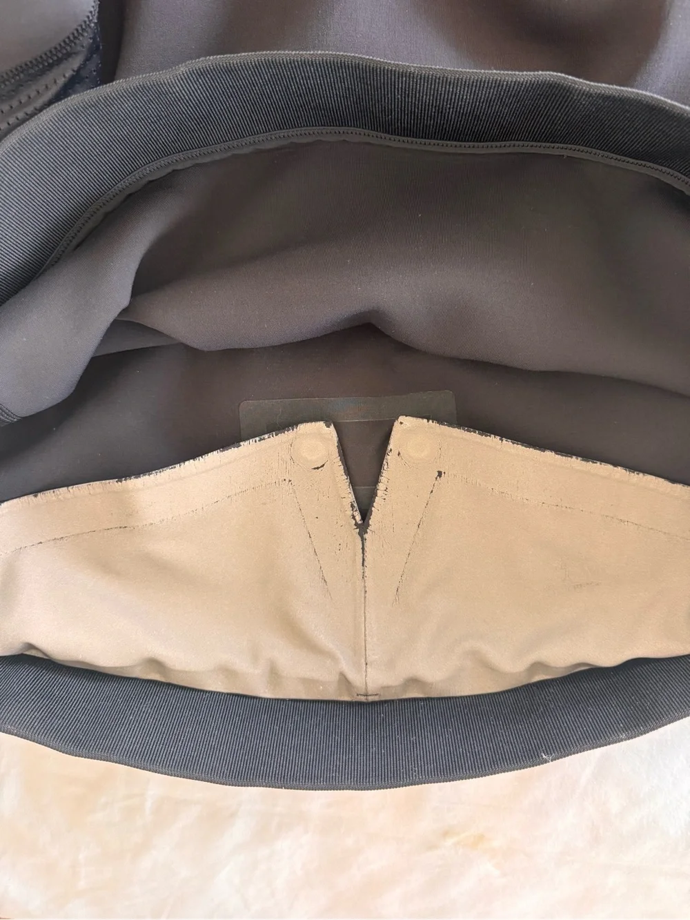 Men's Black Half-Zip Performance Pull Over